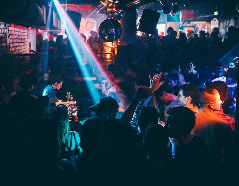 La Machine du Moulin Rouge Le club qui met tout le monde d'accord